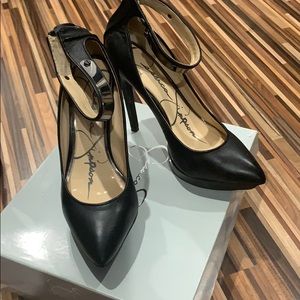 Black platform heel shoes